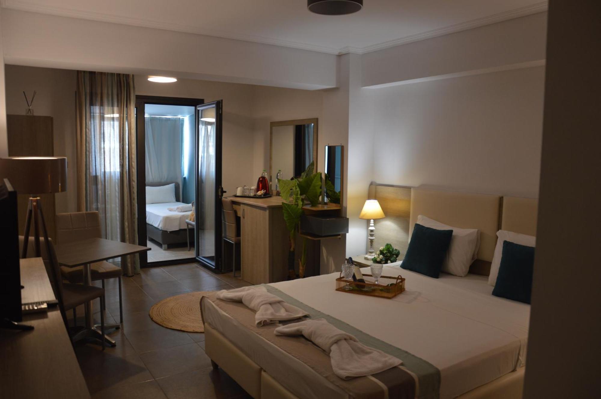 Aqua Mare Sea Side Rooms Nea Kallikrateia Kültér fotó