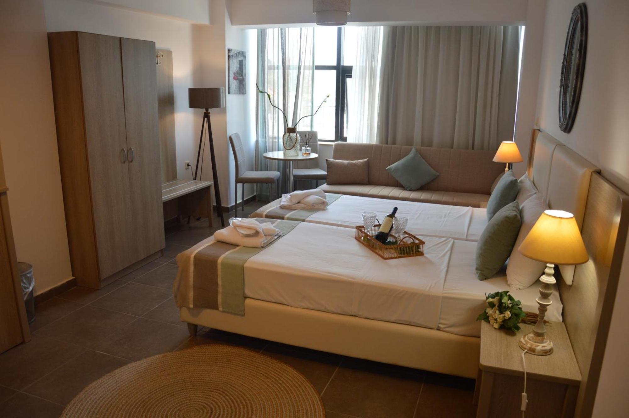 Aqua Mare Sea Side Rooms Nea Kallikrateia Kültér fotó