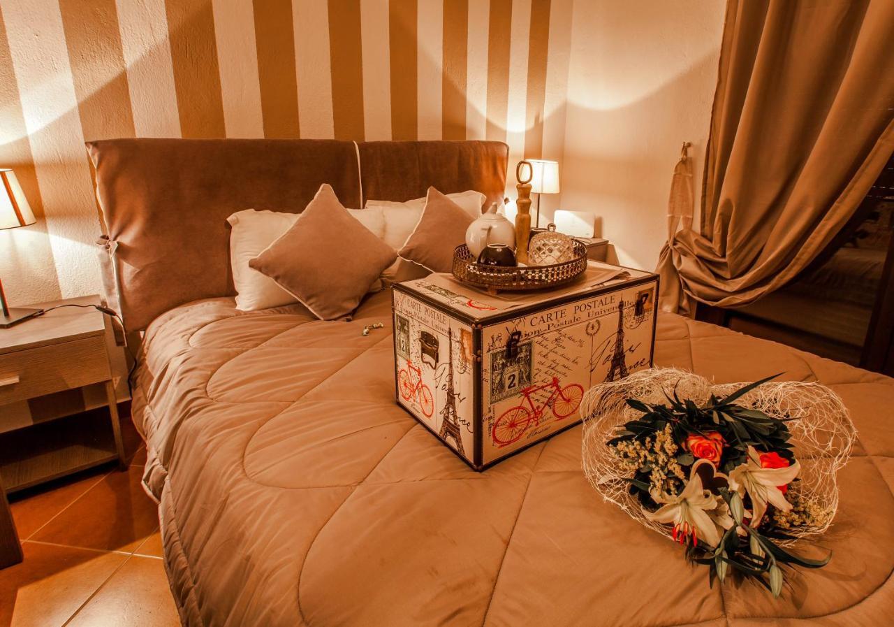 Aqua Mare Sea Side Rooms Nea Kallikrateia Kültér fotó